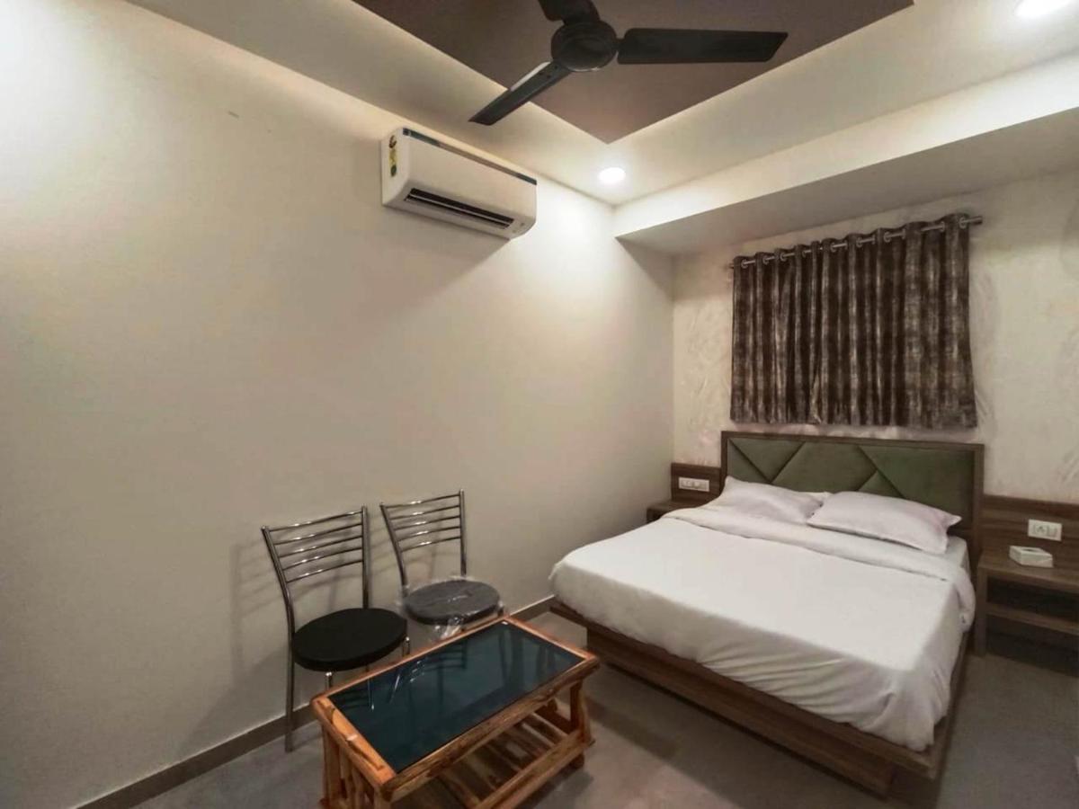 Sai Sagar Lodging & Boarding Ulhasnagar Exterior photo