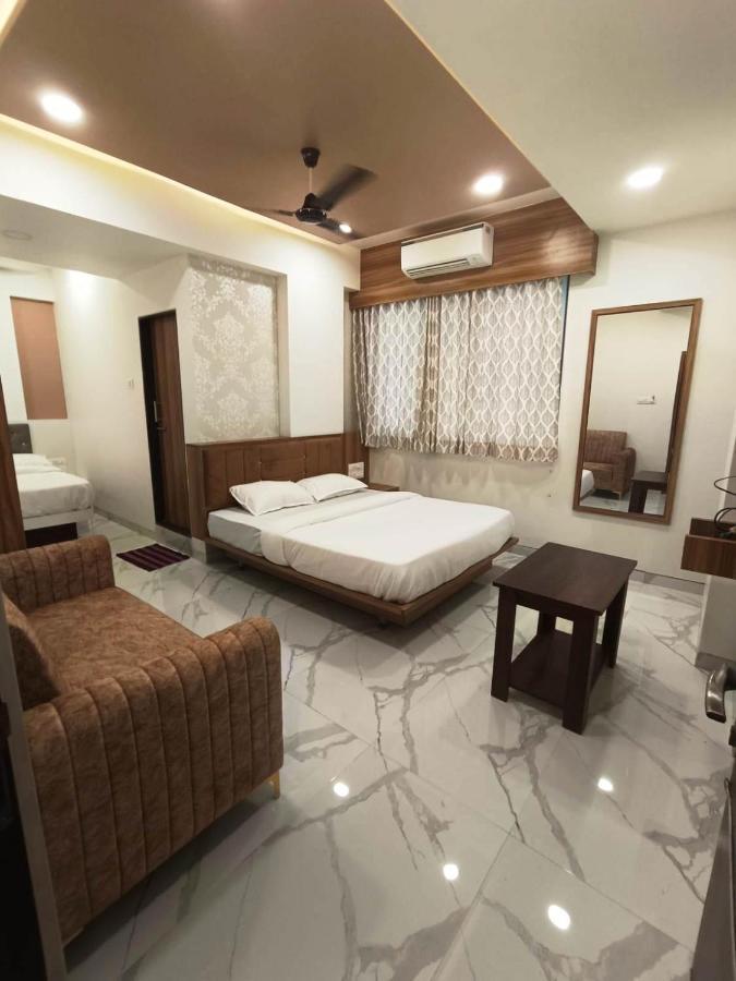 Sai Sagar Lodging & Boarding Ulhasnagar Exterior photo
