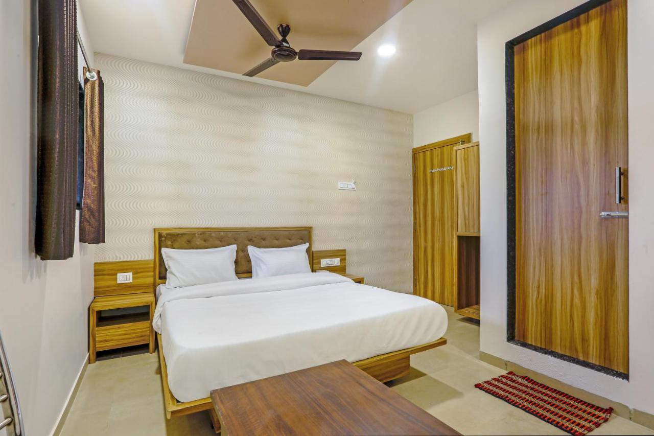 Sai Sagar Lodging & Boarding Ulhasnagar Exterior photo